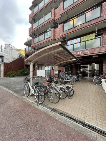 ヒルサイド中台 2階その他