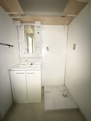 ヒルサイド中台 2階洗面所