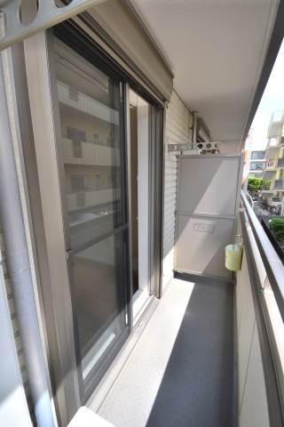 ブランシュ蓮根 2階バルコニー