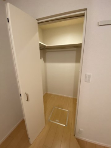 カーサ ヴェルデ 2階収納