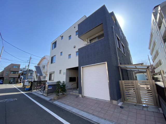 ファンテーヌ高島平 1階外観