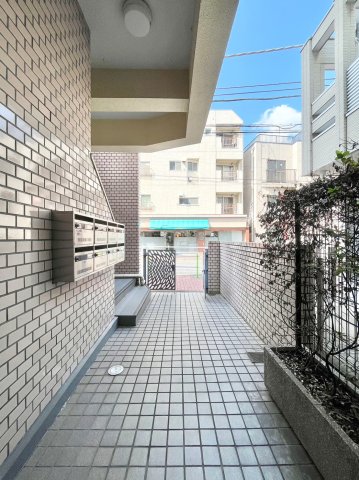 中島ビル 4階ロビー