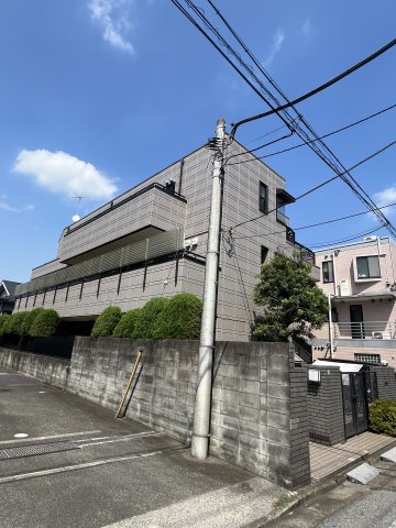 パルティーダ 1階外観