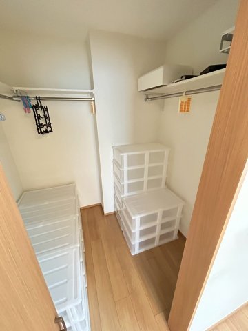 Ｔｒｅｓ　Ｃａｓａｓ 1-3階収納