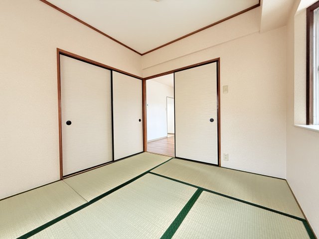 パークヒルズ西台 201
