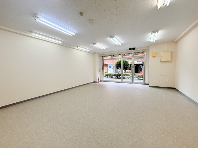 青山荘 1階その他