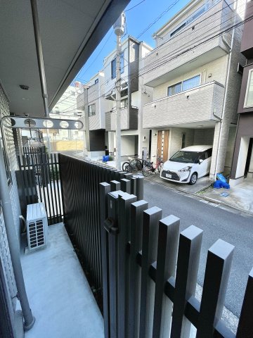 東京都板橋区前野町６丁目 1階バルコニー