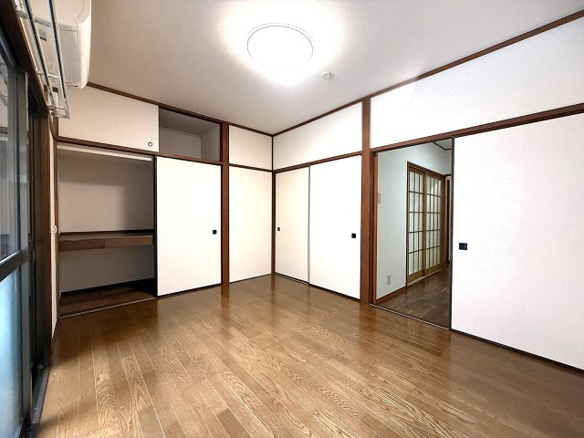 ホワイトパレス 103収納