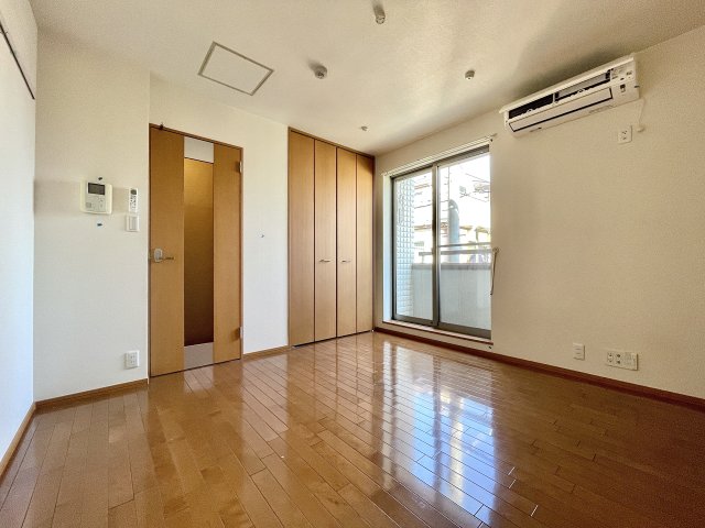 クレッセンド千川 1階居間・リビング