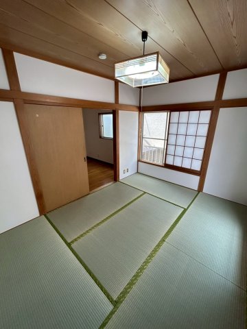 メゾン岩田 2階内装