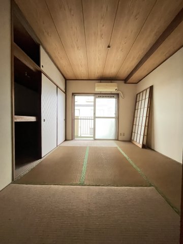 高島平第二ローヤルコーポ 5階その他