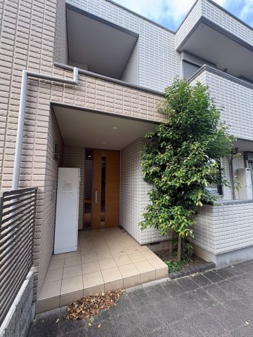 ボヌール千川一号館 1階エントランス