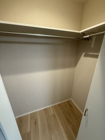 ソレイユ・ド　池袋 2階収納