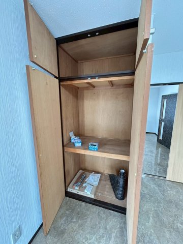 ウインヒルズ 3階収納