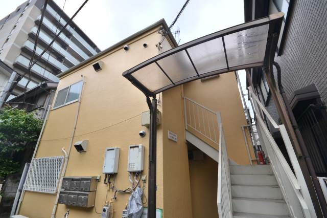 ハイツ西台A 1階外観