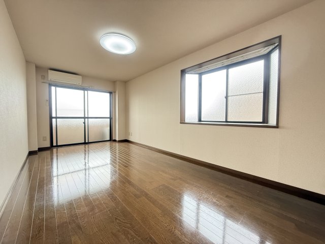 ドミール板橋本町 3階居間・リビング