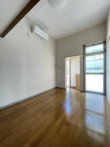 フォーラムイレブン 1階寝室