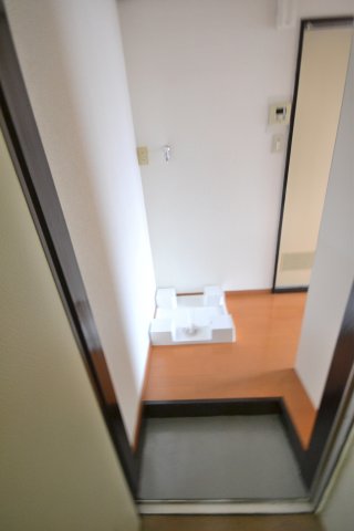 第六タキシマ 2階玄関