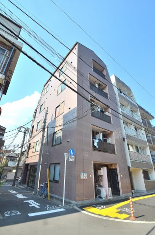 ファインクリスタル 3階外観