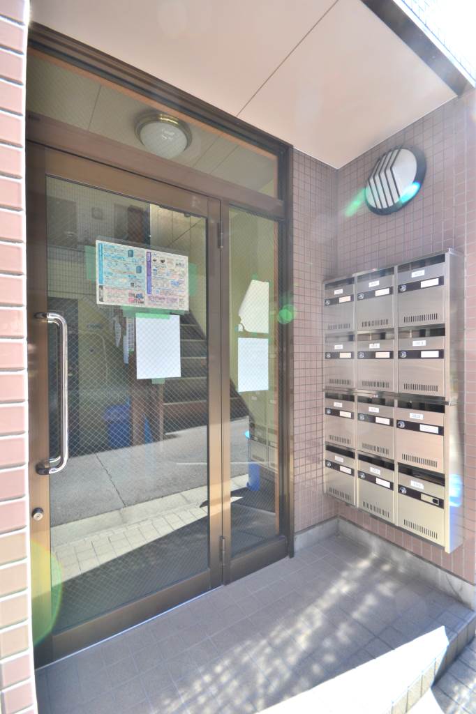 ファインクリスタル 3階エントランス