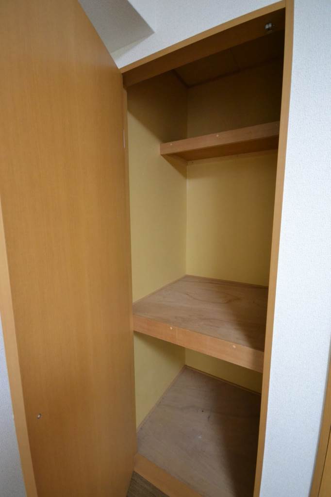 ＳＫヒルズⅡ 1階収納