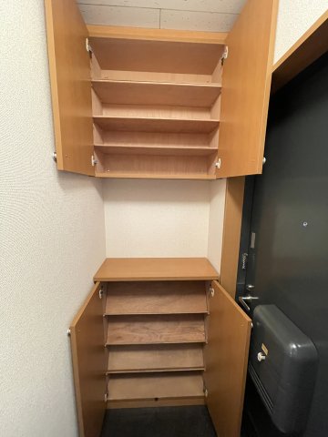 SKヒルズⅠ 2階収納
