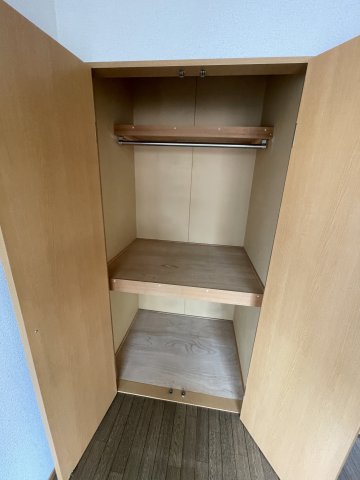 SKヒルズⅠ 2階収納