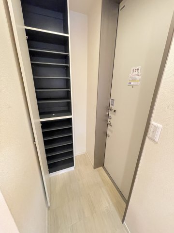 コンフォート 1階収納