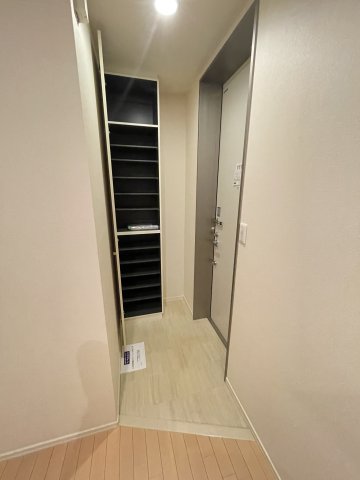 コンフォート 2階玄関