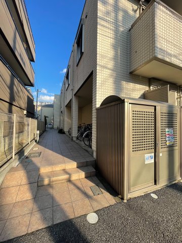 コンフォート 2階