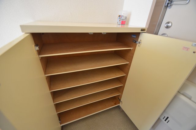 ラ・ベルメゾン・Ｙ 2階収納