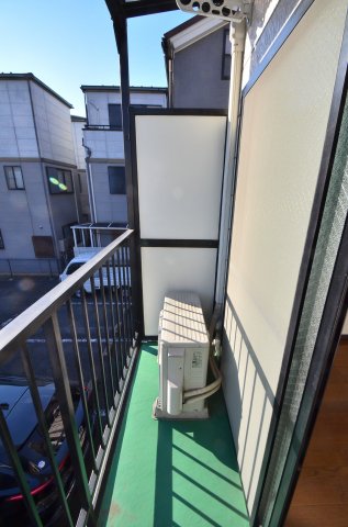 ラ・ベルメゾン・Ｙ 2階バルコニー