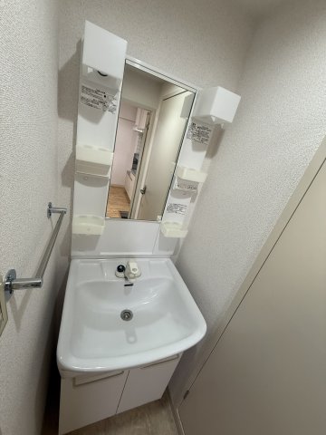 メゾンカイザカ 3階洗面所