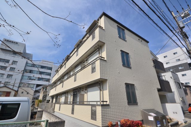 クレアール 1階外観