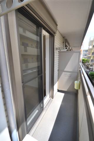 ブランシュ蓮根 2階バルコニー