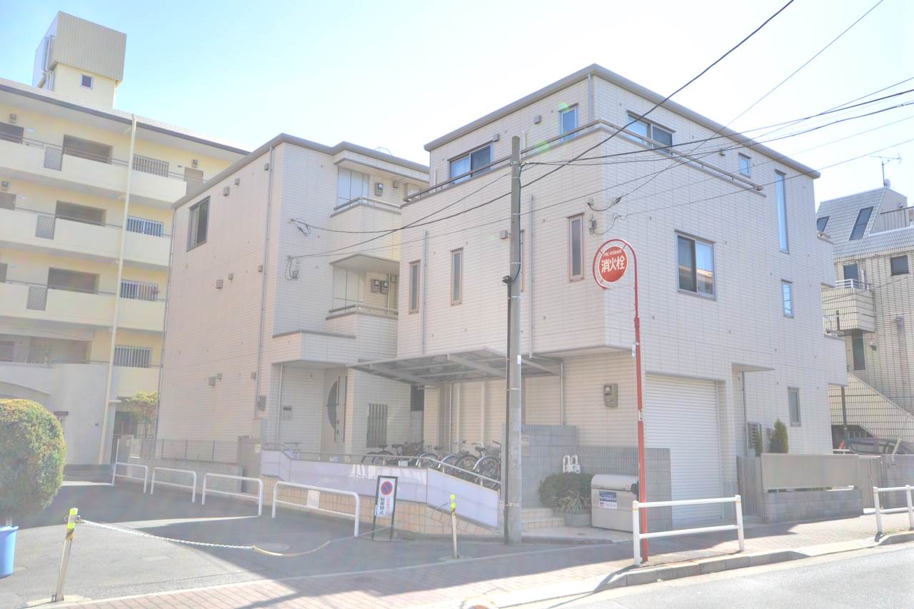 ブランシュ蓮根 2階外観