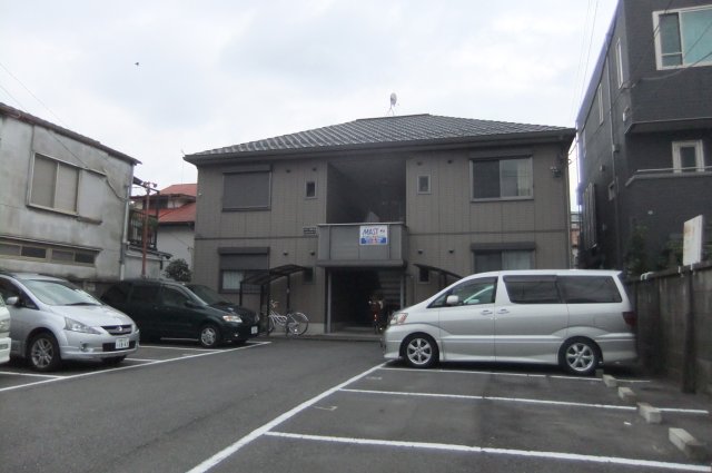 東京都板橋区坂下３丁目 1階駐車場