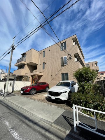 ヤマウロコＷＥＳＴ 2階外観