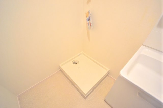 ヤマウロコＷＥＳＴ 2階その他