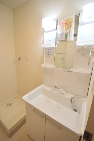 ヤマウロコＷＥＳＴ 2階洗面所