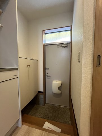 東京都板橋区仲宿 1階玄関