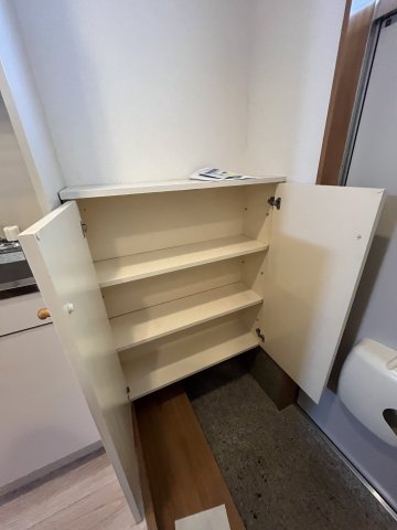 東京都板橋区仲宿 1階収納