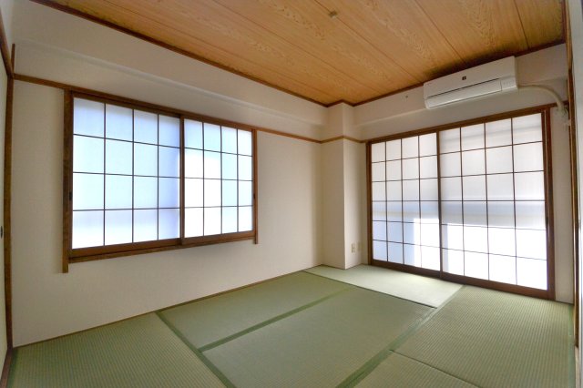 東京都板橋区高島平９丁目 4階居間・リビング