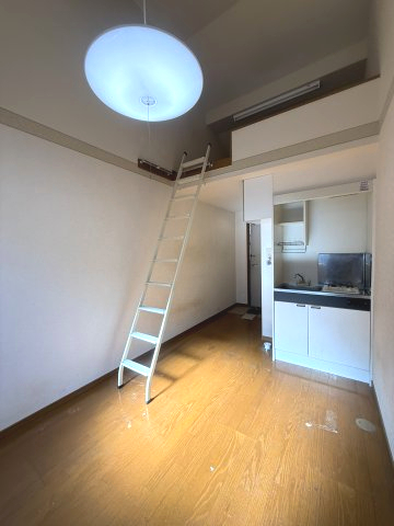 ビーコート高島平 203洋室