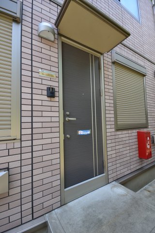 レーヴェテューア 1階エントランス