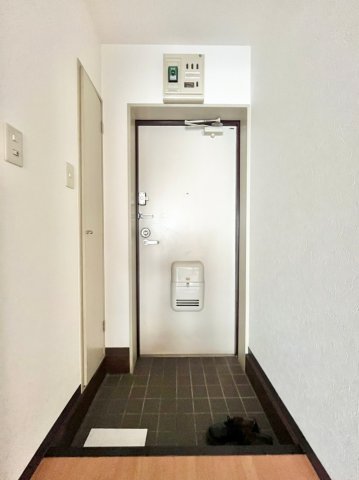 ジェリーグ大山 2階玄関