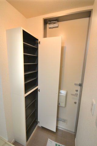 アブラッソ A玄関