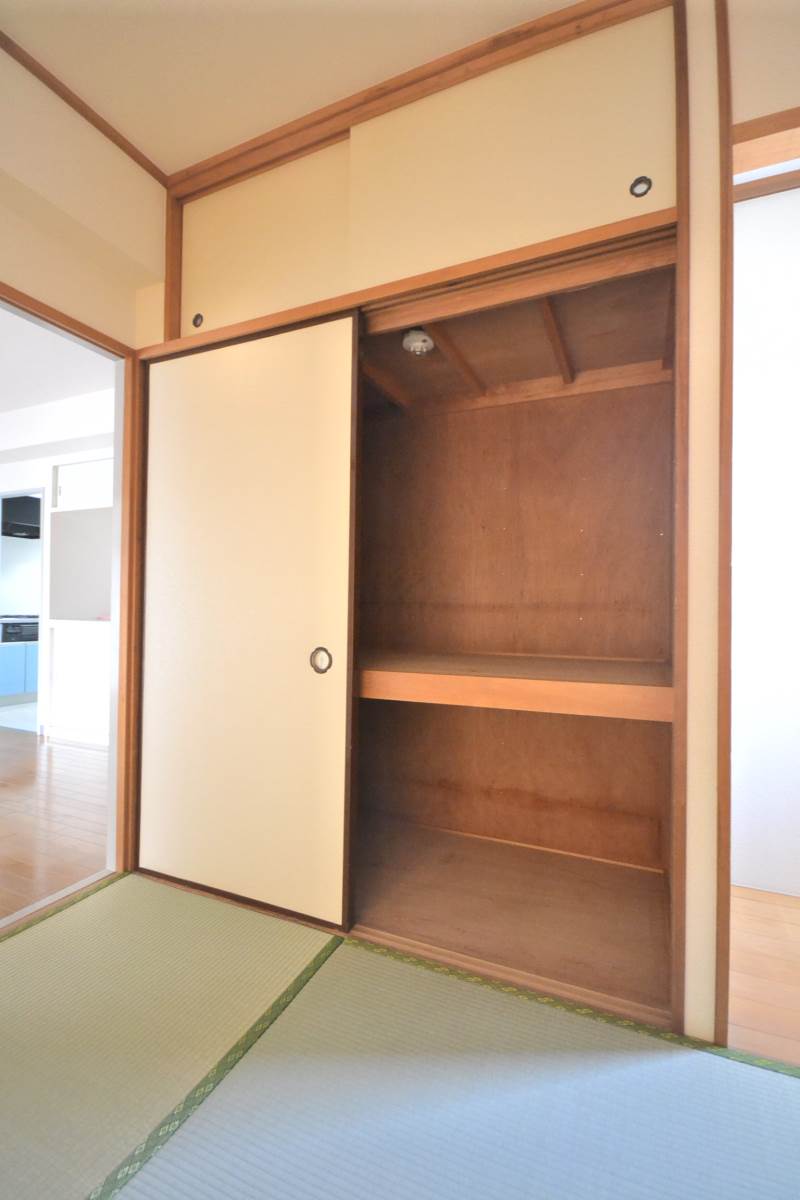 パークヒルズ西台 4階居間・リビング