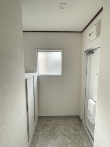 シャングリラ 303玄関