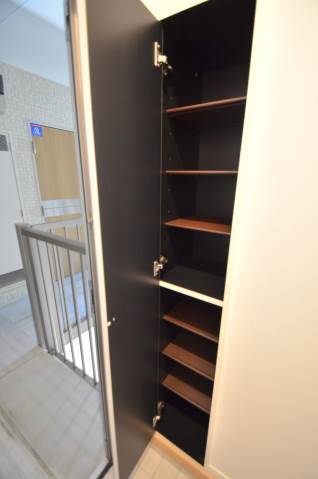 オアシス 203収納